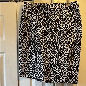 Charter Club Black and Cream Swirl Skirt